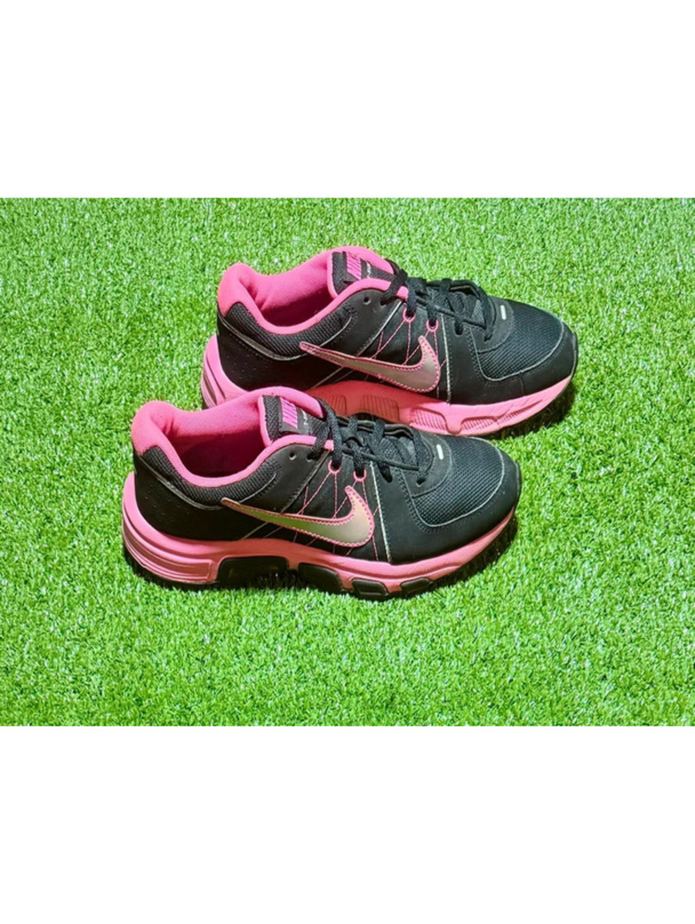 Nike T-Run 5 Youth Running Shoes Black/Pink Size 6Y